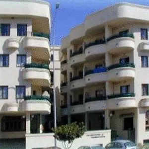 https://apartamentos-mediterraneo-nerja.es-andalucia.com