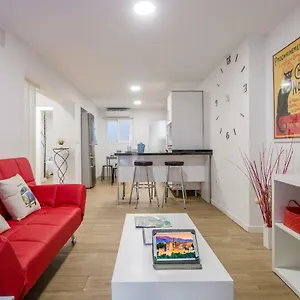 https://apartamento-san-isidro-granada.es-andalucia.com