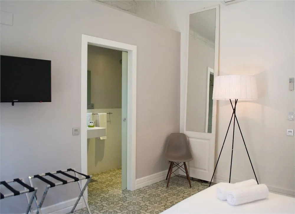 Forget Me Not Barcelona Guest house
